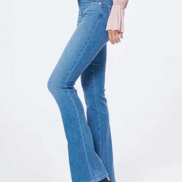 PAIGE Lou Lou Flared Jeans in Novelle (Size 27 Tall) - Picture 12 of 12